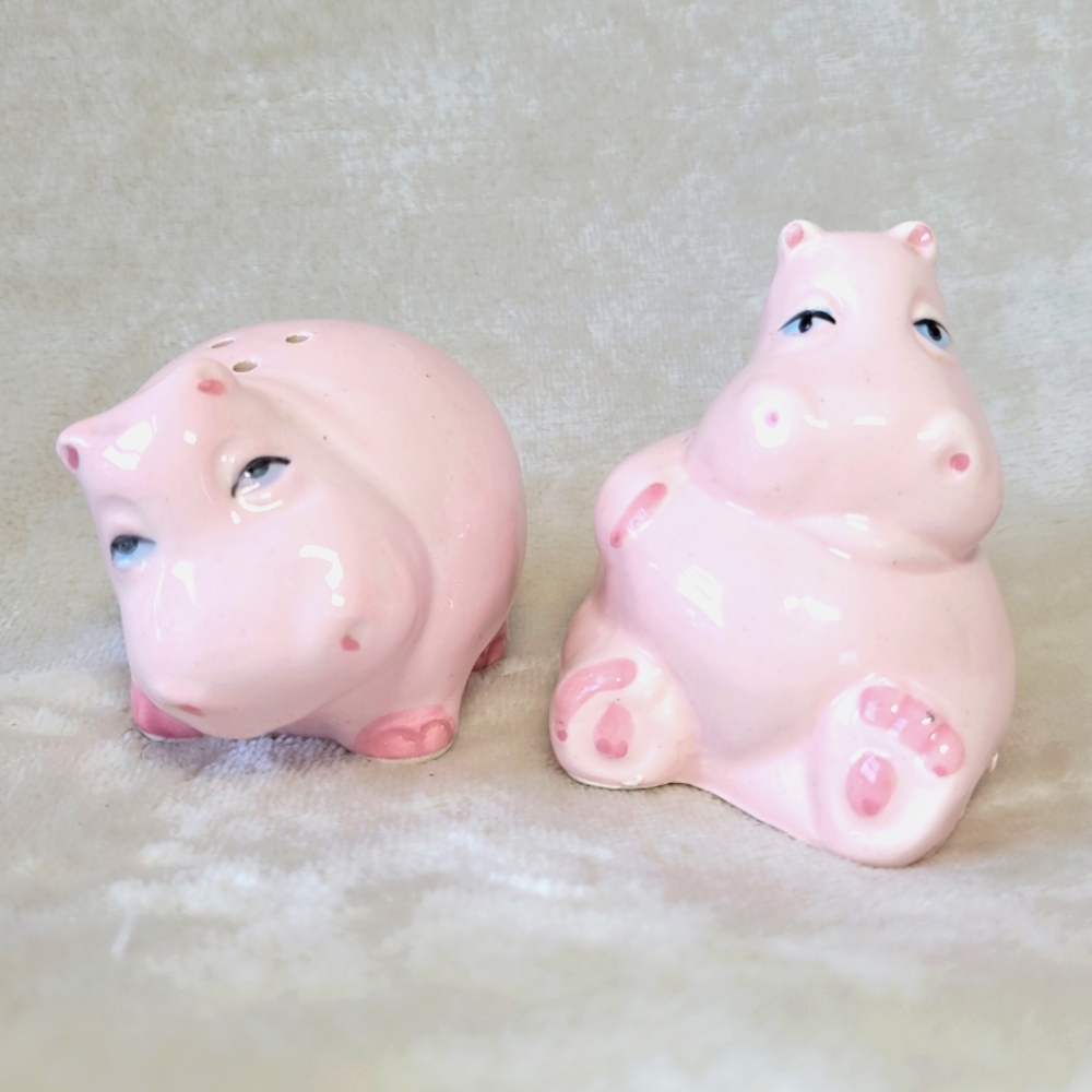 Vintage pink hippopotamus salt and pepper ceramic herb shakers